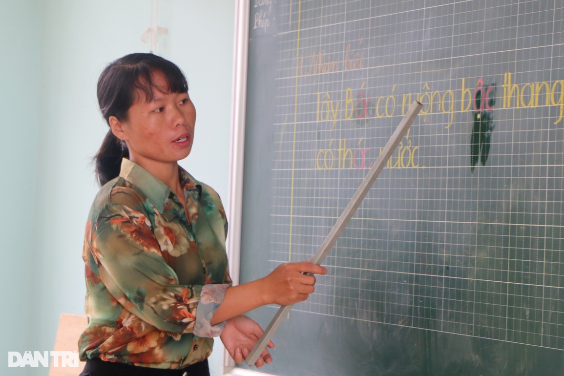 UBND huyện nói gì về cô giáo Vàng Thị Chim mất việc, phải đi làm thuê ? - 2 UBND huyện nói gì về cô giáo Vàng Thị Chim mất việc, phải đi làm thuê ? - 2
