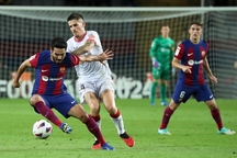 Đánh bại Bilbao, Barcelona gây áp lực lên Real Madrid