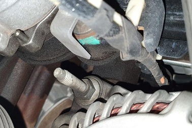 Ford chính thức phản hồi về sự việc động cơ diesel 2.0L bị chảy dầu