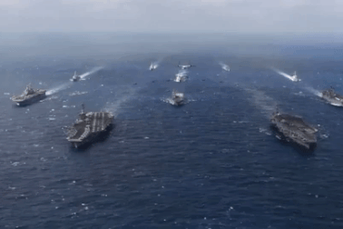 Dàn tàu sân bay Mỹ "thị uy" sức mạnh ở Thái Bình Dương