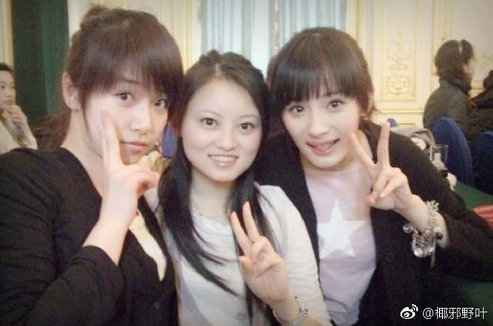 Nhan sắc Dương Mịch thuở mới vào nghề gây sốt - 3 Nhan sắc Dương Mịch thuở mới vào nghề gây sốt - 3