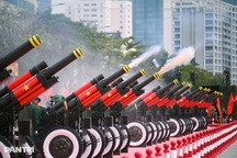 Khai hỏa dàn đại bác nặng 60 tấn ở TPHCM chuẩn bị cho đại lễ 30/4