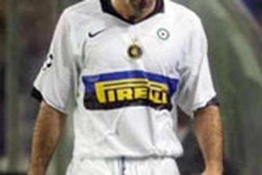 Thành Milan chìm trong nỗi buồn