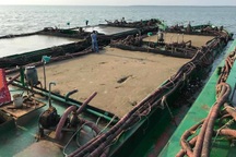 Nhóm trộm cát chống trả quyết liệt, đánh chìm phương tiện để tẩu thoát