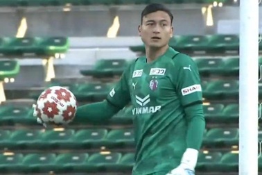 Văn Lâm lần đầu bắt chính, Cerezo Osaka giành chiến thắng