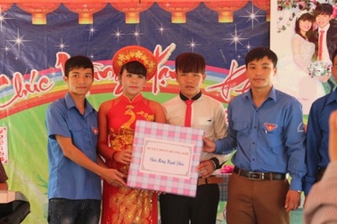 Thêm một "đám cưới lịch sử" ở bản Rào Tre