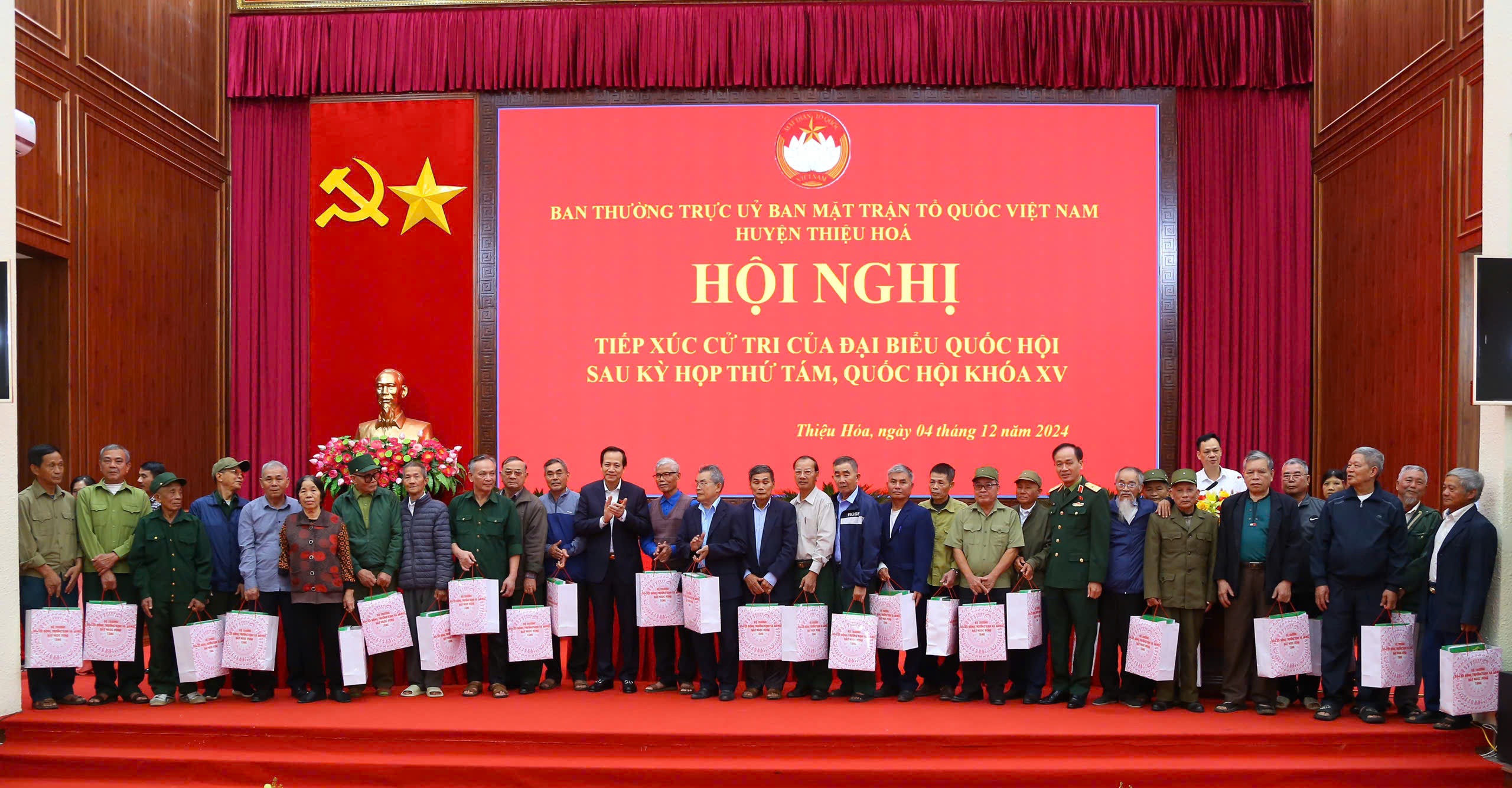 Bộ trưởng Đào Ngọc Dung: Không an cư sao lạc nghiệp được - 6 Bộ trưởng Đào Ngọc Dung: Không an cư sao lạc nghiệp được - 6