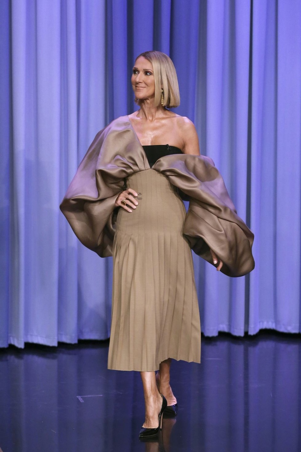 Celine Dion xứng danh quý bà hàng hiệu - 5 Celine Dion xứng danh quý bà hàng hiệu - 5