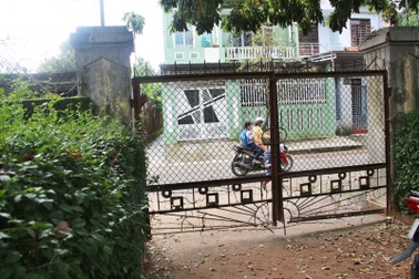 Bé trai 5 tuổi mất tích bí ẩn khi đang ngủ cùng mẹ