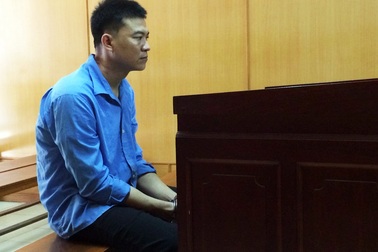 Níu kéo bất thành, chồng đâm gục vợ và em vợ rồi tự sát