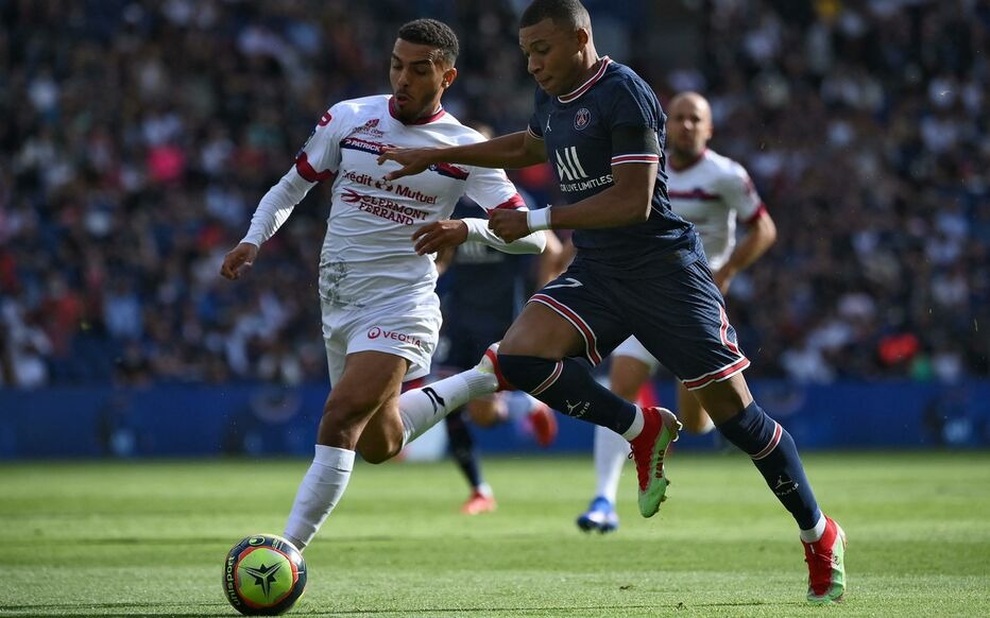 Mbappe tỏa sáng giúp PSG xây chắc ngôi đầu trong ngày vắng Messi và Neymar - 3 Mbappe tỏa sáng giúp PSG xây chắc ngôi đầu trong ngày vắng Messi và Neymar - 3