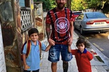 Hạnh phúc bên gia đình, Messi quên đi nỗi buồn "bật" khỏi top 3 Quả bóng vàng 2018