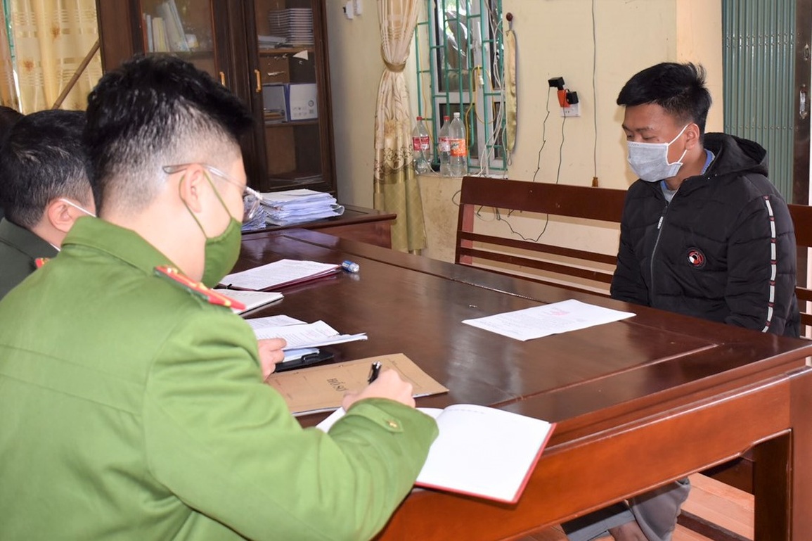 Rao bán súng hơi vì túng tiền tiêu, chưa bán được đã bị phạt 8 triệu đồng - 1 Rao bán súng hơi vì túng tiền tiêu, chưa bán được đã bị phạt 8 triệu đồng - 1