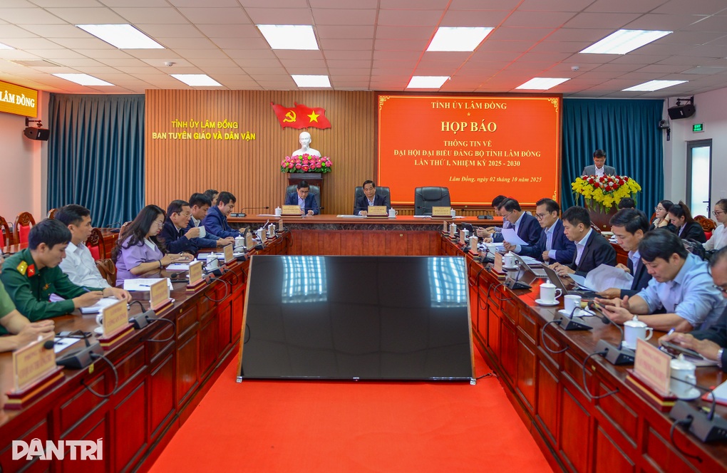 Lâm Đồng tập trung phát triển cao tốc, sân bay trong nhiệm kỳ mới - 3 Lâm Đồng tập trung phát triển cao tốc, sân bay trong nhiệm kỳ mới - 3