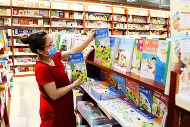 Lý do khiến sạn sách giáo khoa “lọt cửa” thẩm định