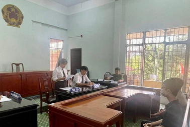 Xử lý hành chính thiếu niên 13 tuổi giết người