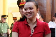 Hot girl Ngọc Miu hoảng loạn, khai không chính xác?