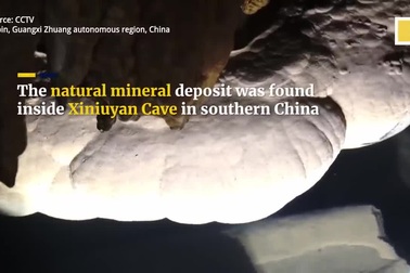 Bất ngờ tìm thấy "hang động mây" cực hiếm gặp