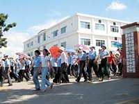 Không kiểm soát nổi tư tưởng người lao động
