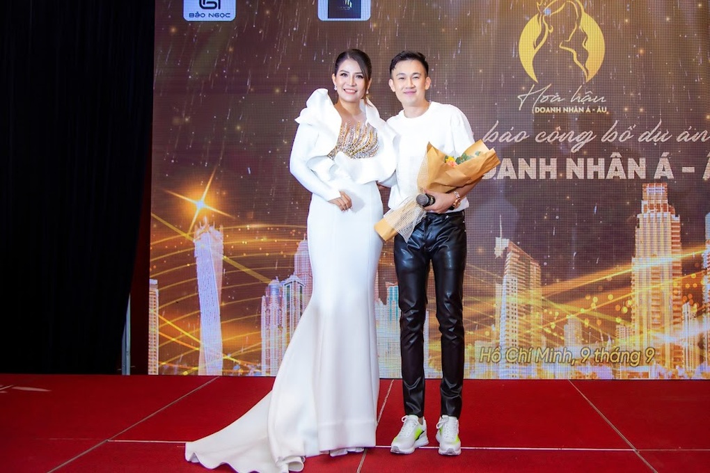 Hoa hậu Doanh nhân Á - Âu lần đầu tiên tổ chức tại Thiên đường du lịch Dubai - 4 Hoa hậu Doanh nhân Á - Âu lần đầu tiên tổ chức tại Thiên đường du lịch Dubai - 4