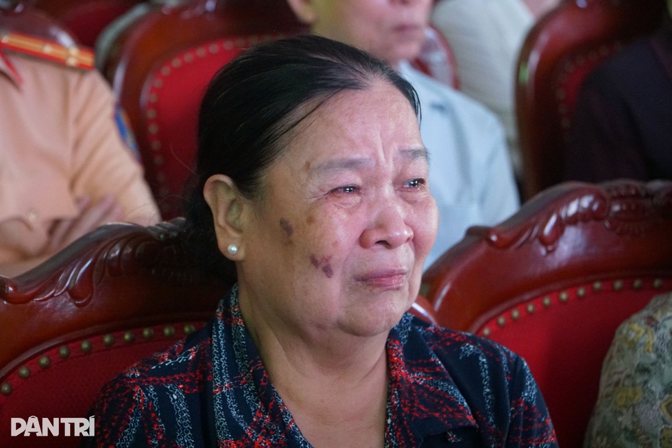 Vượt đường xa, em trai liệt sỹ mong một phép màu - 5 Vượt đường xa, em trai liệt sỹ mong một phép màu - 5
