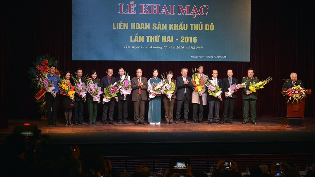 Liên hoan sân khấu thủ đô kỉ niệm 70 năm toàn quốc kháng chiến