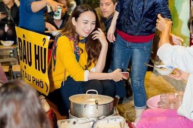 Cùng hoa hậu Ngọc Diễm khám phá Hội An ngày đầu đông