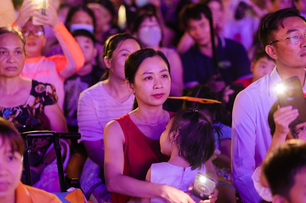 Lễ hội Halloween tại Vinhomes Grand Park thu hút hơn 3.000 khán giả - 10