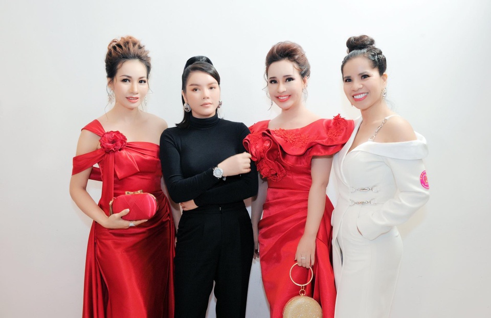 Lý Nhã Kỳ, Kỳ Duyên, Thúy Anh đồng hành cùng cuộc thi nhan sắc mới - 1 Lý Nhã Kỳ, Kỳ Duyên, Thúy Anh đồng hành cùng cuộc thi nhan sắc mới - 1