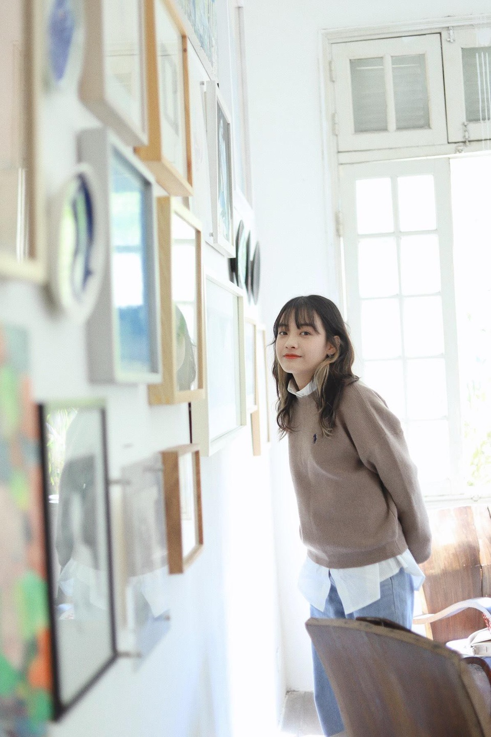 Giải mã sức hút triệu view của cô nàng du học sinh Trung Quốc - 1 Giải mã sức hút triệu view của cô nàng du học sinh Trung Quốc - 1