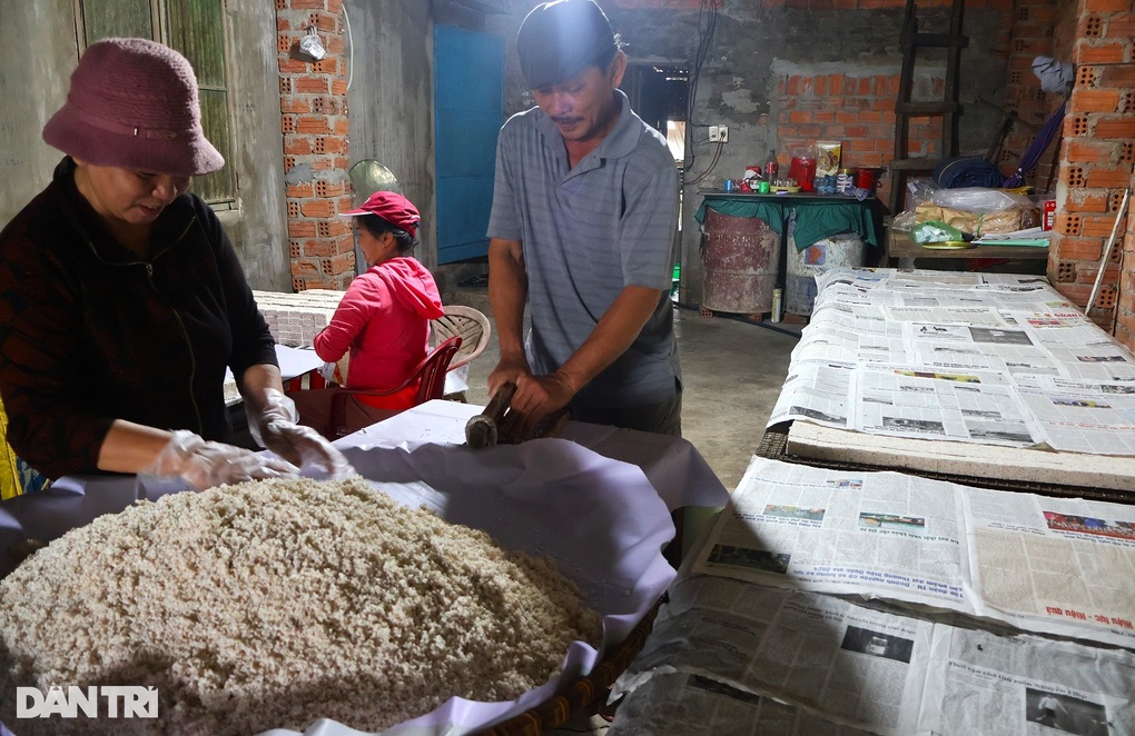 Làng bánh nổ duy nhất xứ Quảng tất bật chuẩn bị hàng Tết - 1 Làng bánh nổ duy nhất xứ Quảng tất bật chuẩn bị hàng Tết - 1