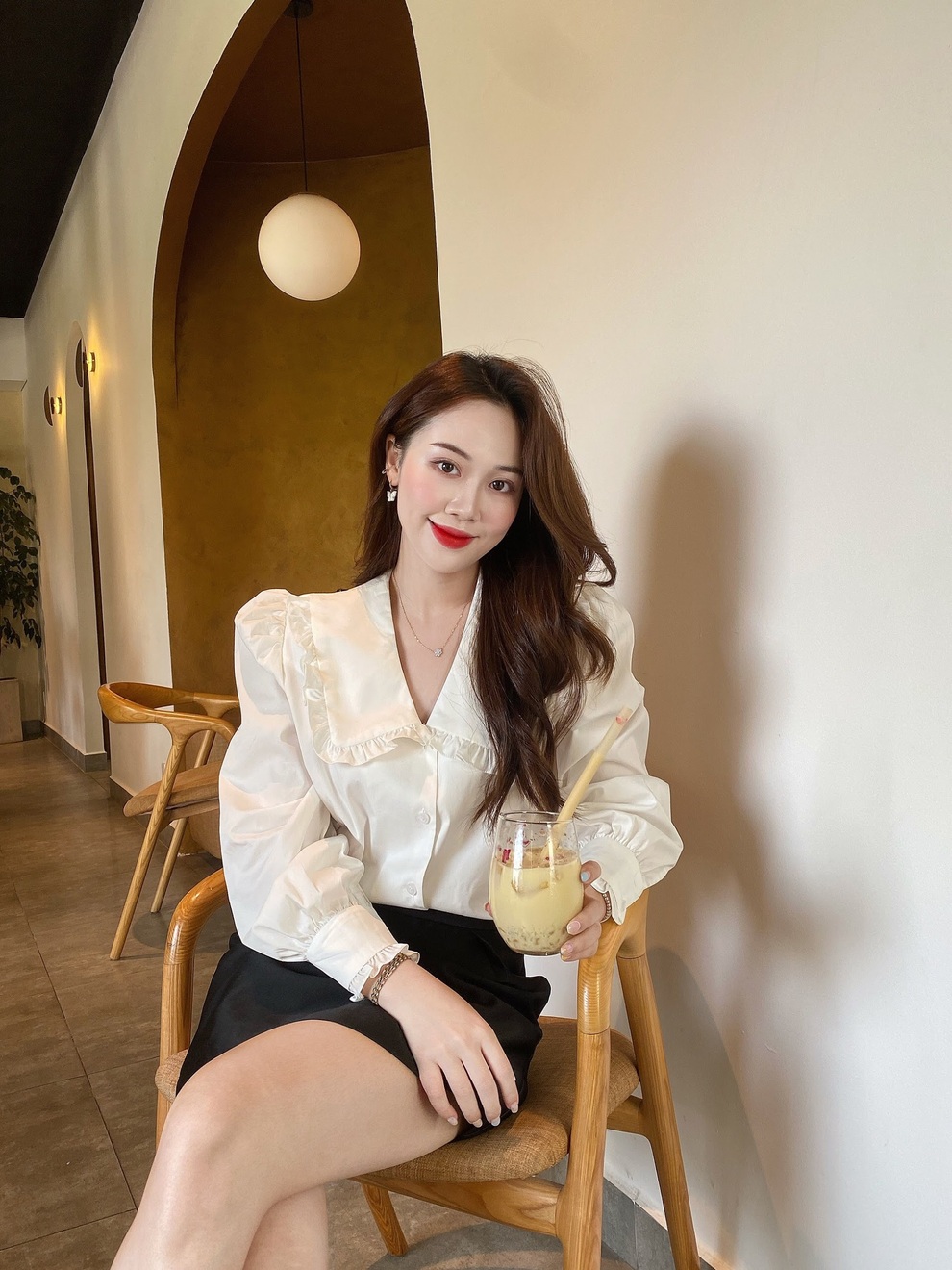Cô gái có cái tên đặc biệt, nổi tiếng nhờ chia sẻ bí quyết làm đẹp - 3 Cô gái có cái tên đặc biệt, nổi tiếng nhờ chia sẻ bí quyết làm đẹp - 3