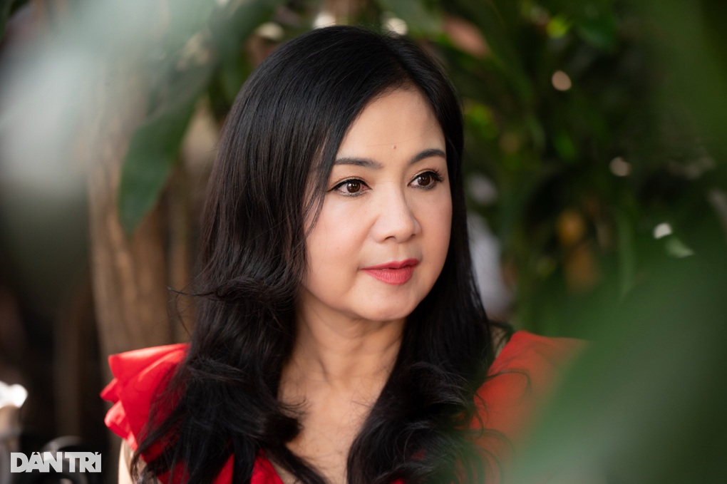 NSND Thu Hà kể bí mật về Lý Hùng: Yêu trẻ con, không mắc bệnh ngôi sao - 4 NSND Thu Hà kể bí mật về Lý Hùng: Yêu trẻ con, không mắc bệnh ngôi sao - 4