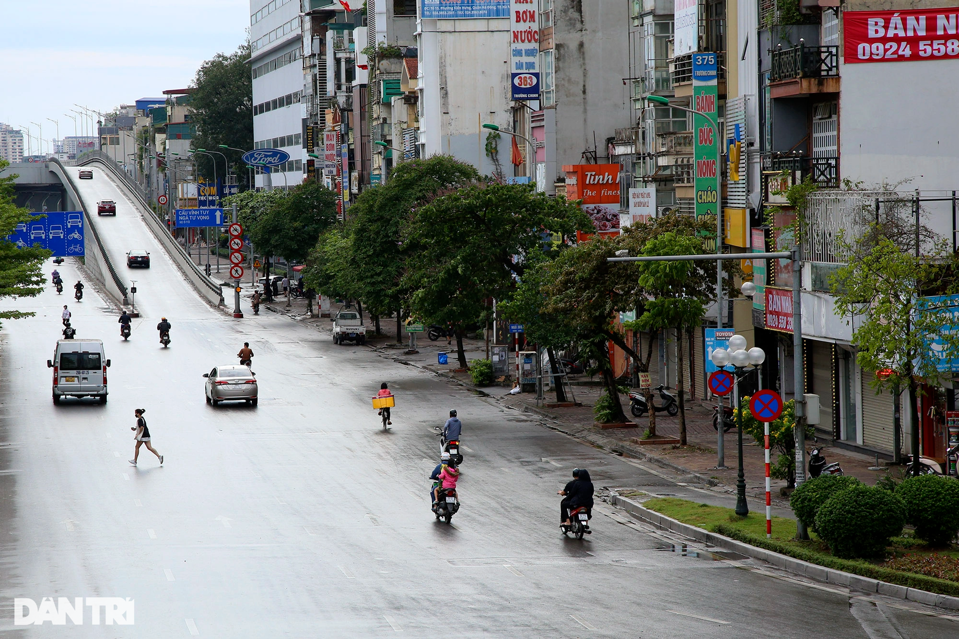 Cửa ngõ phía Nam thông suốt, đường phố Hà Nội vắng vẻ ngày 1/5 - 3 Cửa ngõ phía Nam thông suốt, đường phố Hà Nội vắng vẻ ngày 1/5 - 3
