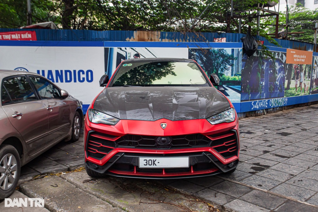 Lamborghini Urus từng của Minh Nhựa ra sao sau 4 năm đổi chủ? - 10 Lamborghini Urus từng của Minh Nhựa ra sao sau 4 năm đổi chủ? - 10