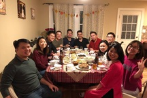 Du học sinh Việt bâng khuâng đón Giao thừa nơi xứ người