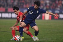 Ekanit Panya: "Thái Lan sẽ đánh bại tuyển Việt Nam khi về sân nhà"