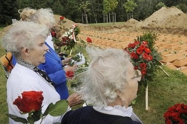 Chùm tin vắn qua ảnh