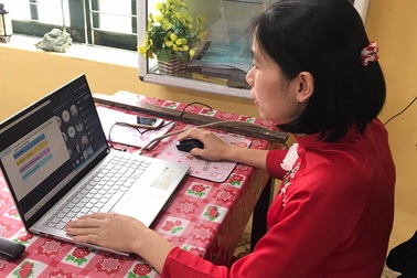 Chuyện dạy online "giờ mới kể": Thầy cô chật vật gấp đôi, gấp ba