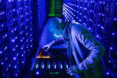 Thợ đào "chán" khai thác Bitcoin, Ethereum