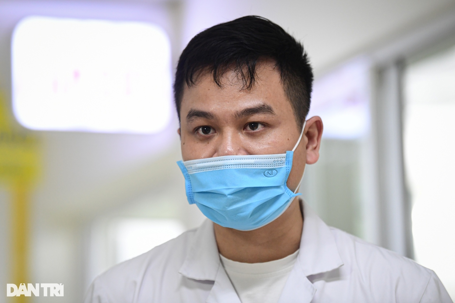 Hà Nội: Nhiều người nổi mụn nước chi chít phải nhập viện vì dịch bất thường - 5 Hà Nội: Nhiều người nổi mụn nước chi chít phải nhập viện vì dịch bất thường - 5