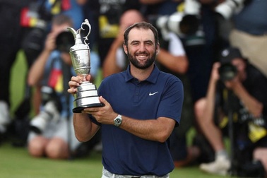Scottie Scheffler vô địch giải golf danh giá The Open Championship 2025