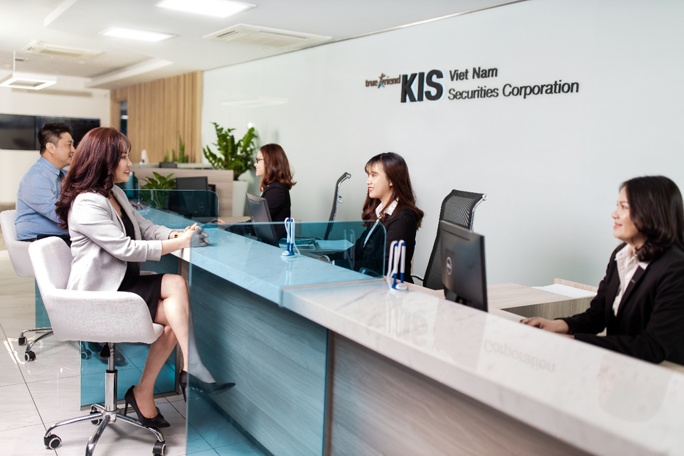 Chứng khoán KIS Việt Nam tham gia cuộc đua nóng miễn phí giao dịch - 2 Chứng khoán KIS Việt Nam tham gia cuộc đua nóng miễn phí giao dịch - 2
