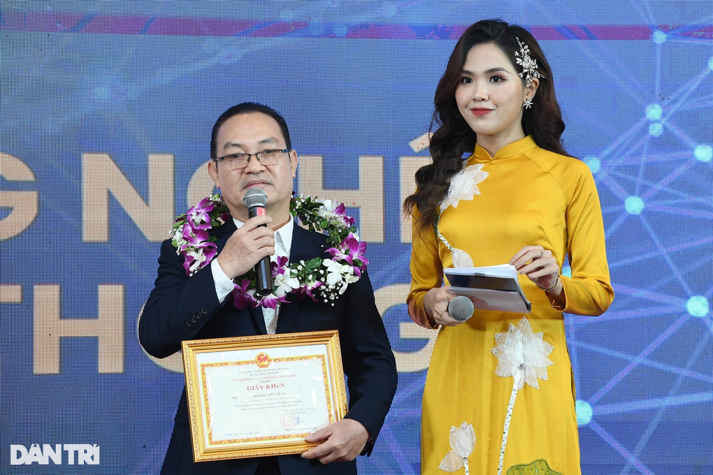 Giải pháp bỏ đèn đỏ giành giải Nhất cuộc thi sáng kiến an toàn giao thông - 3 Giải pháp bỏ đèn đỏ giành giải Nhất cuộc thi sáng kiến an toàn giao thông - 3