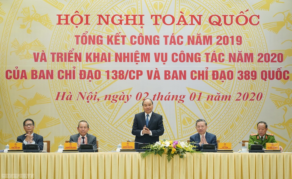 Xây dựng kè biên giới gắn camera để chống nhập cảnh tội phạm từ Trung Quốc? - 2 Xây dựng kè biên giới gắn camera để chống nhập cảnh tội phạm từ Trung Quốc? - 2
