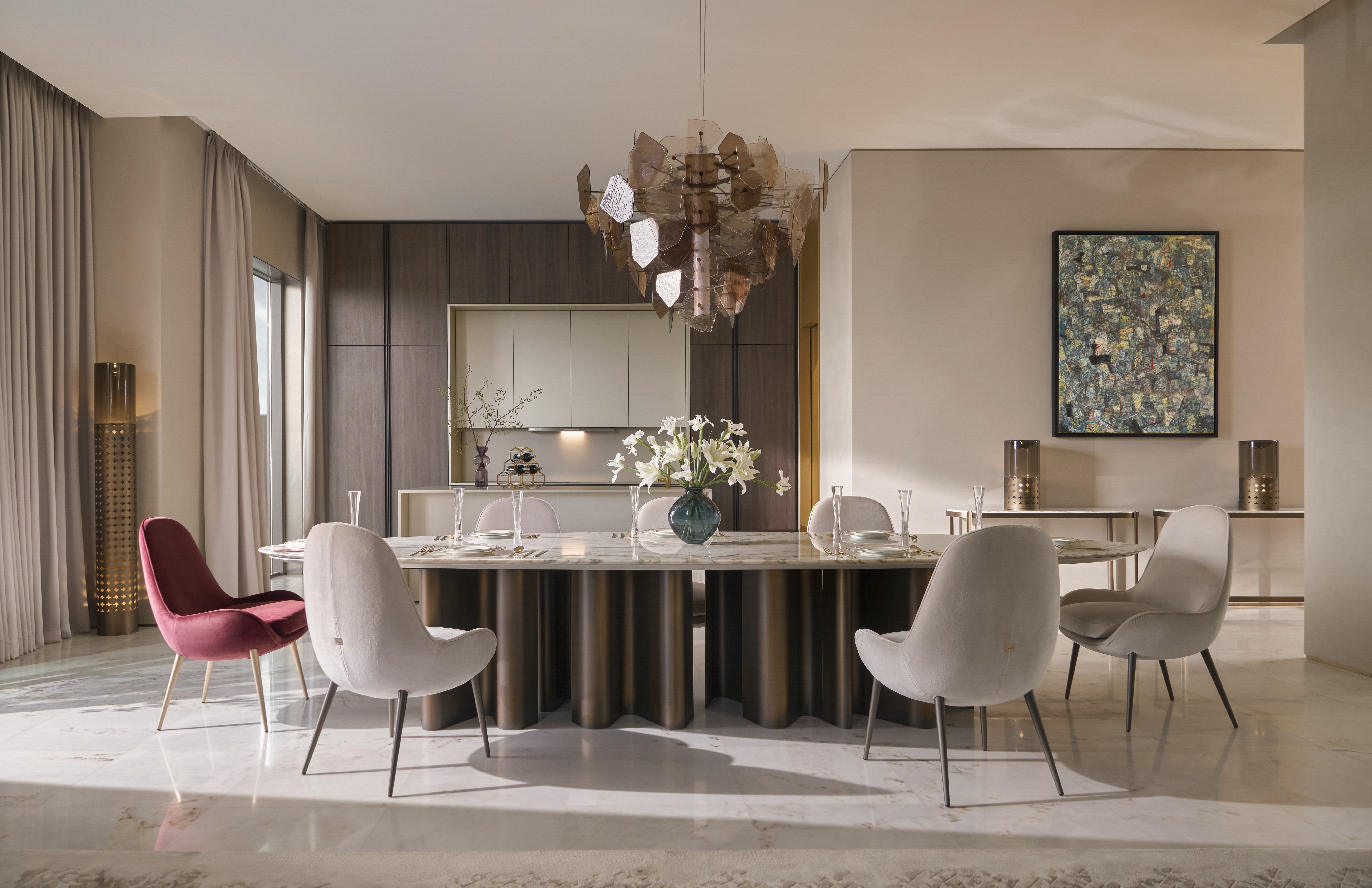 ទិដ្ឋភាពជិតផ្ទះប្រណីតដំបូងគេរបស់ ELIE SAAB នៅប្រទេសវៀតណាម - ៧ Cận cảnh dinh thự hàng hiệu đầu tiên của ELIE SAAB tại Việt Nam - 7