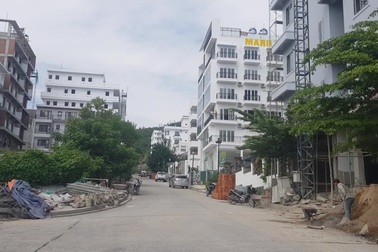 Nha Trang “lập chốt” ngăn chặn thi công tại khu biệt thự Ocean View