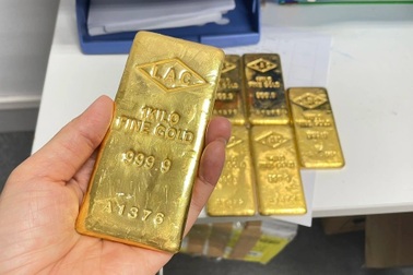 Vụ buôn lậu 310kg vàng: Cách từng thỏi vàng "vượt biên" từ Lào vào Việt Nam