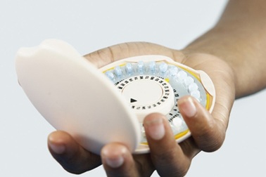 Hiếm muộn do dùng thuốc ngừa thai quá lâu?