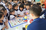 Siết môn liên kết có thu phí: Nhiều trường "rối như canh hẹ"!